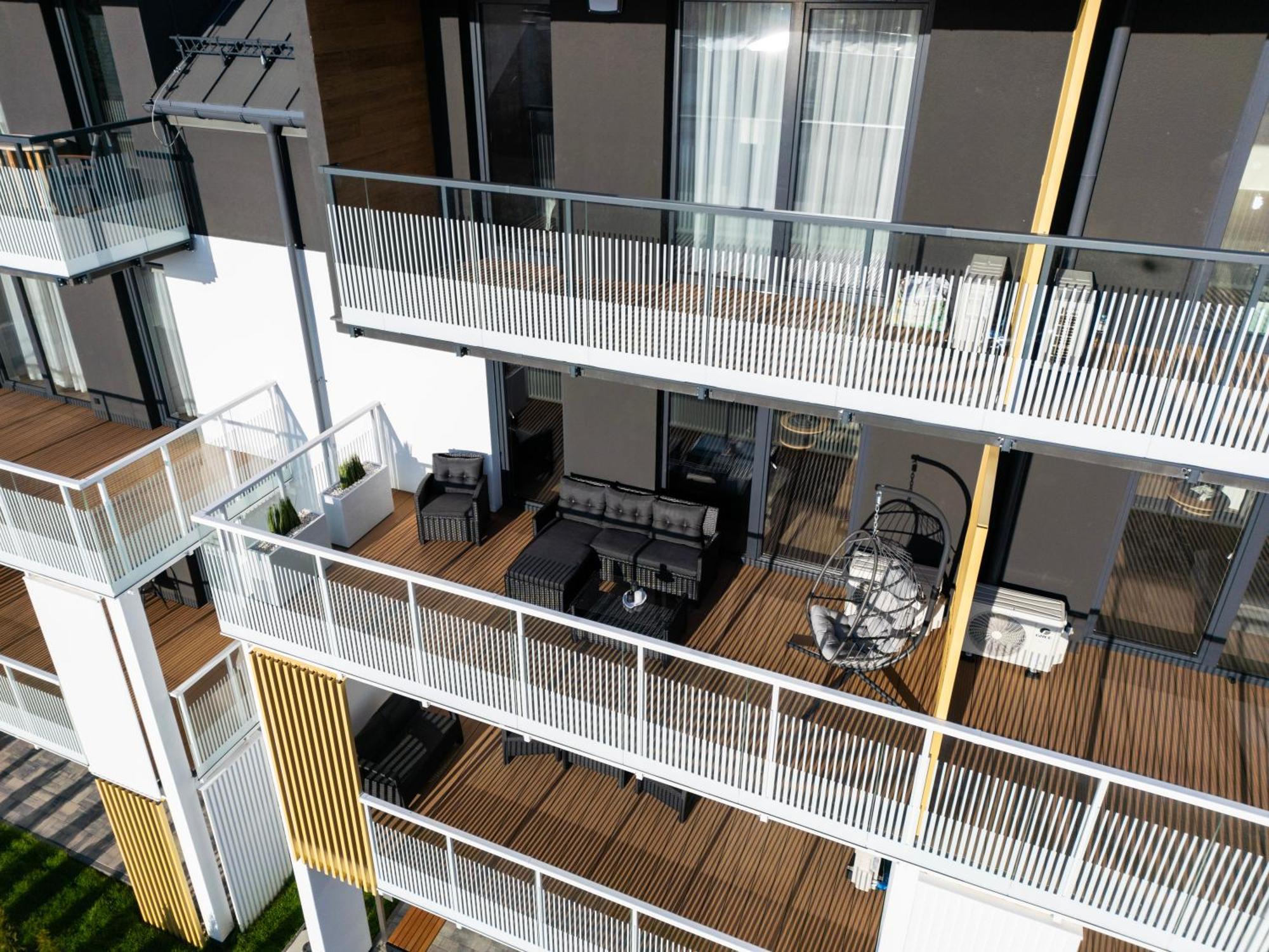 Sloneczne Tarasy Apartaments & Spa กชึชโบโว ภายนอก รูปภาพ